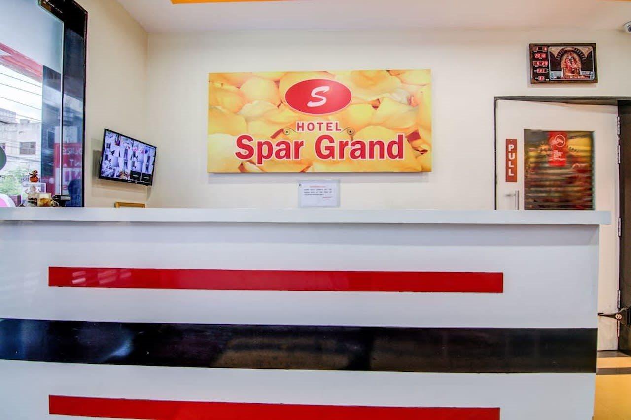 Oyo 5362斯帕尔大酒店 维沙卡帕特南 外观 照片